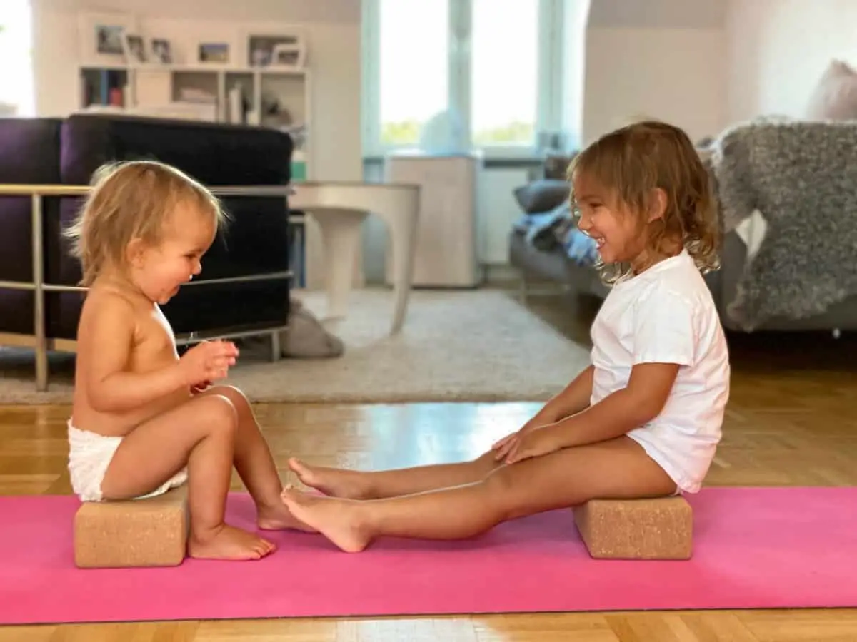 How to Do Yoga with a Toddler (And Have Fun Doing It)